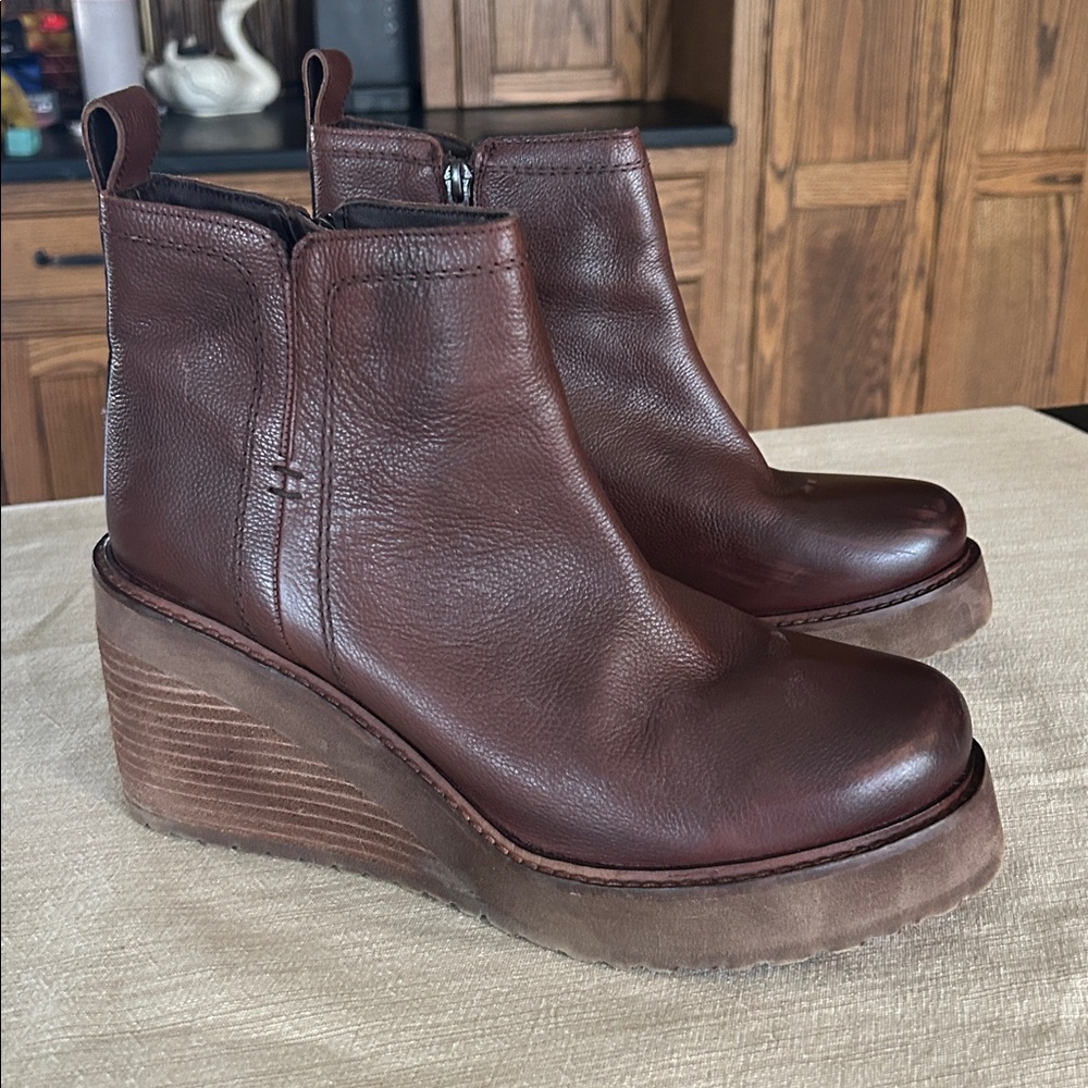 DIBA TRUE women's comet ride boot brown Leather Chunky Platform Wedge